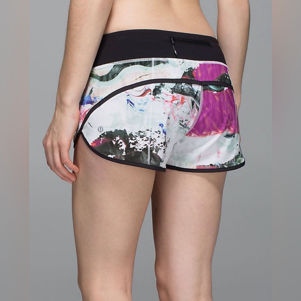 Lululemon Run Speed Shorts 4 Way Stretch Pigment Wave Multi Black